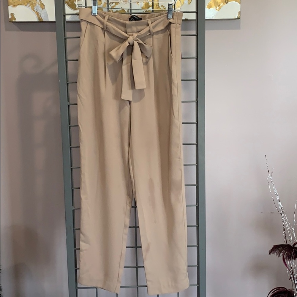 (NWT) FOREVER 21 LONG WOVEN PANT💕